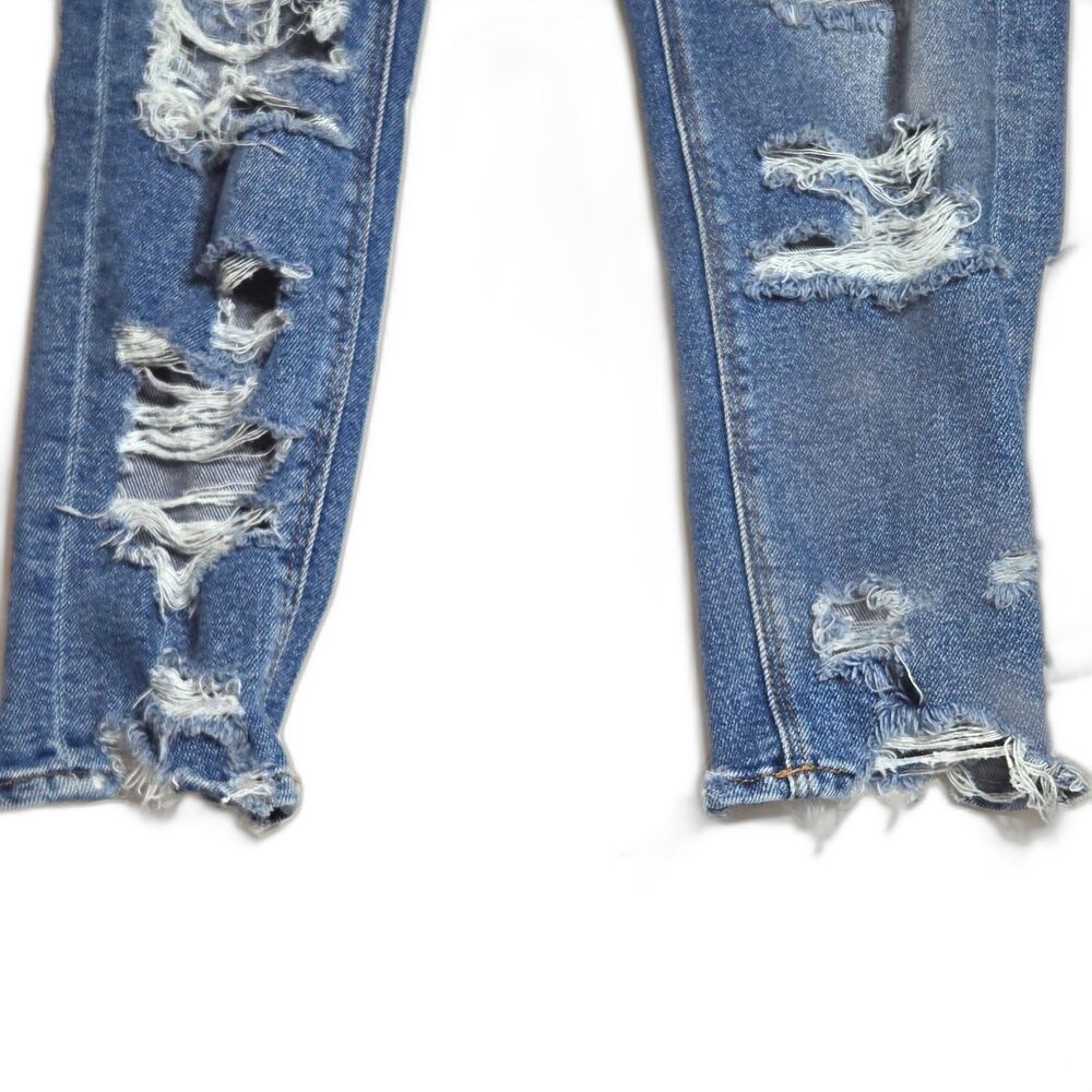 American Eagle High Waisted Mom Jeans Distressed Raw Hem Women's Size 00 X Short - Picture 6 of 12